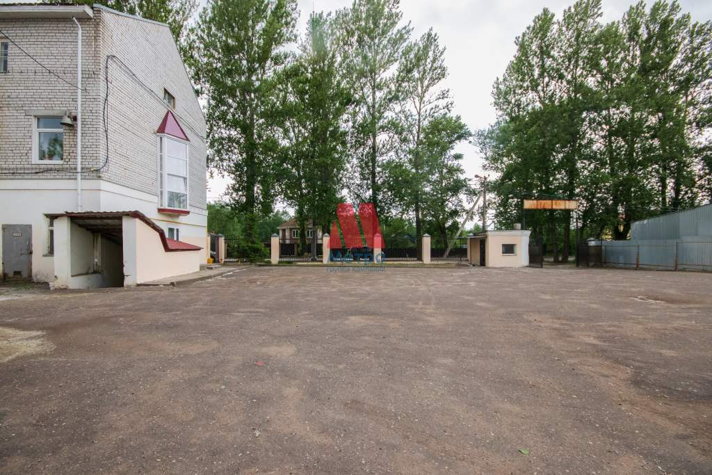 Сдам в аренду магазин 91 м.кв.