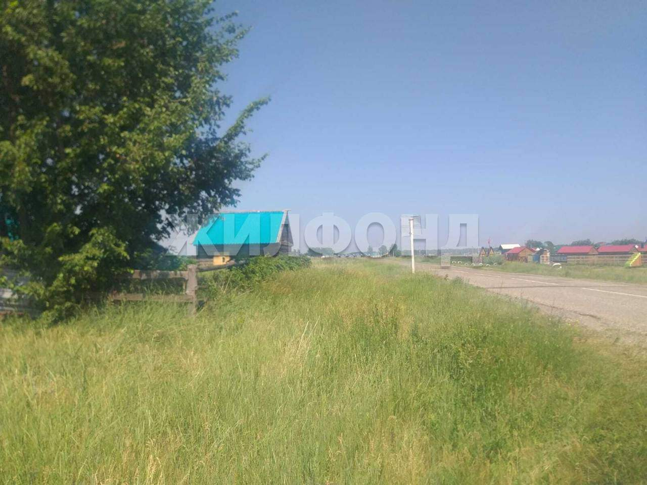 Продам земельный участок 2342 м.кв.