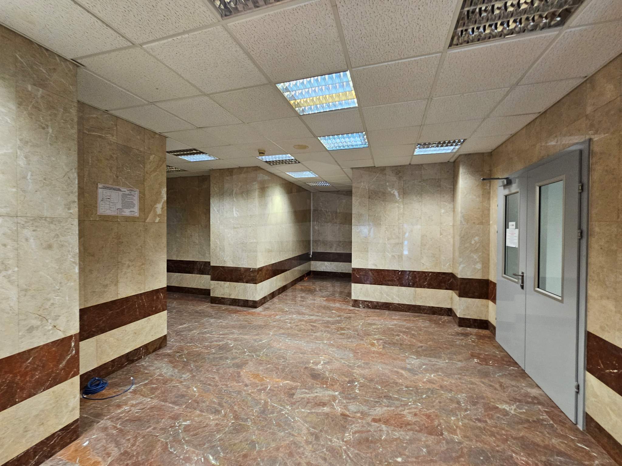 Сдам в аренду помещение свободного назначения 7.5 м.кв.