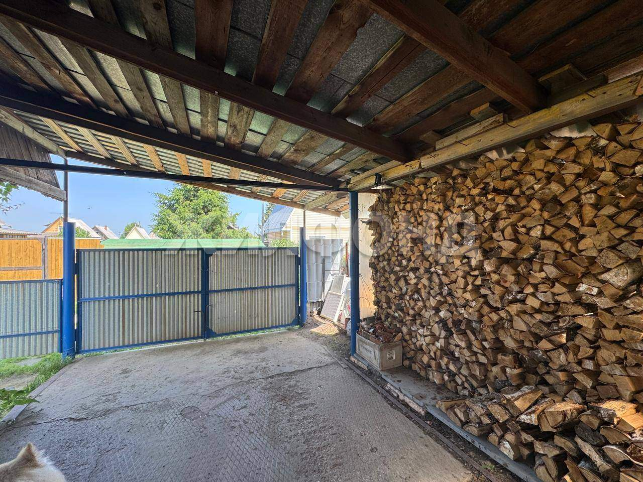 Продам земельный участок 610 м.кв.