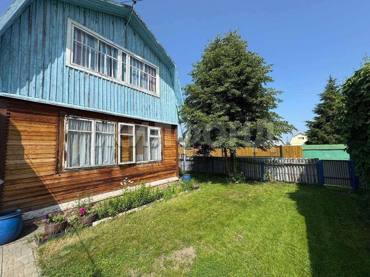 Продам земельный участок 610 м.кв.