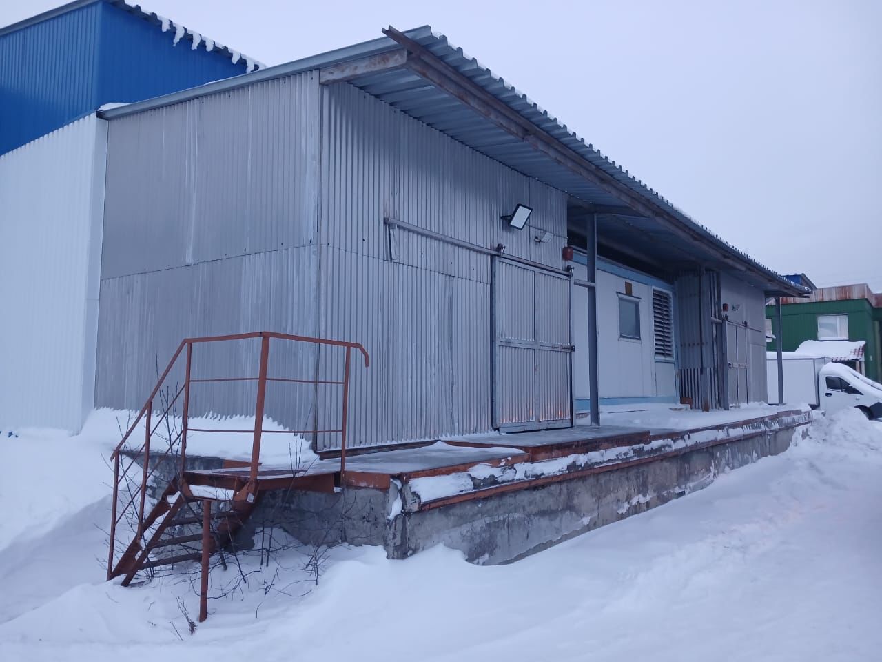 Продам помещение свободного назначения 21871 м.кв.