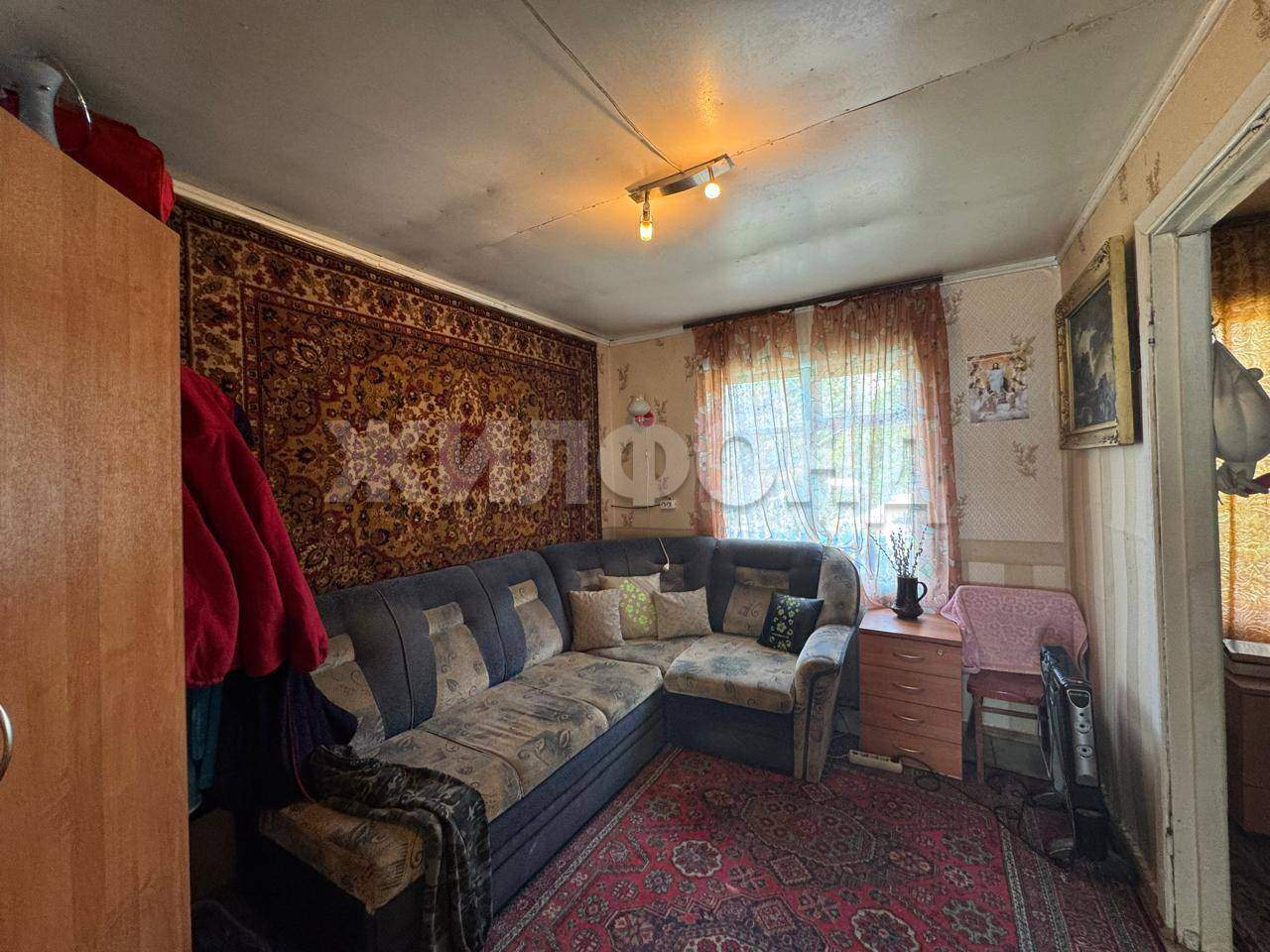 Продам земельный участок 610 м.кв.