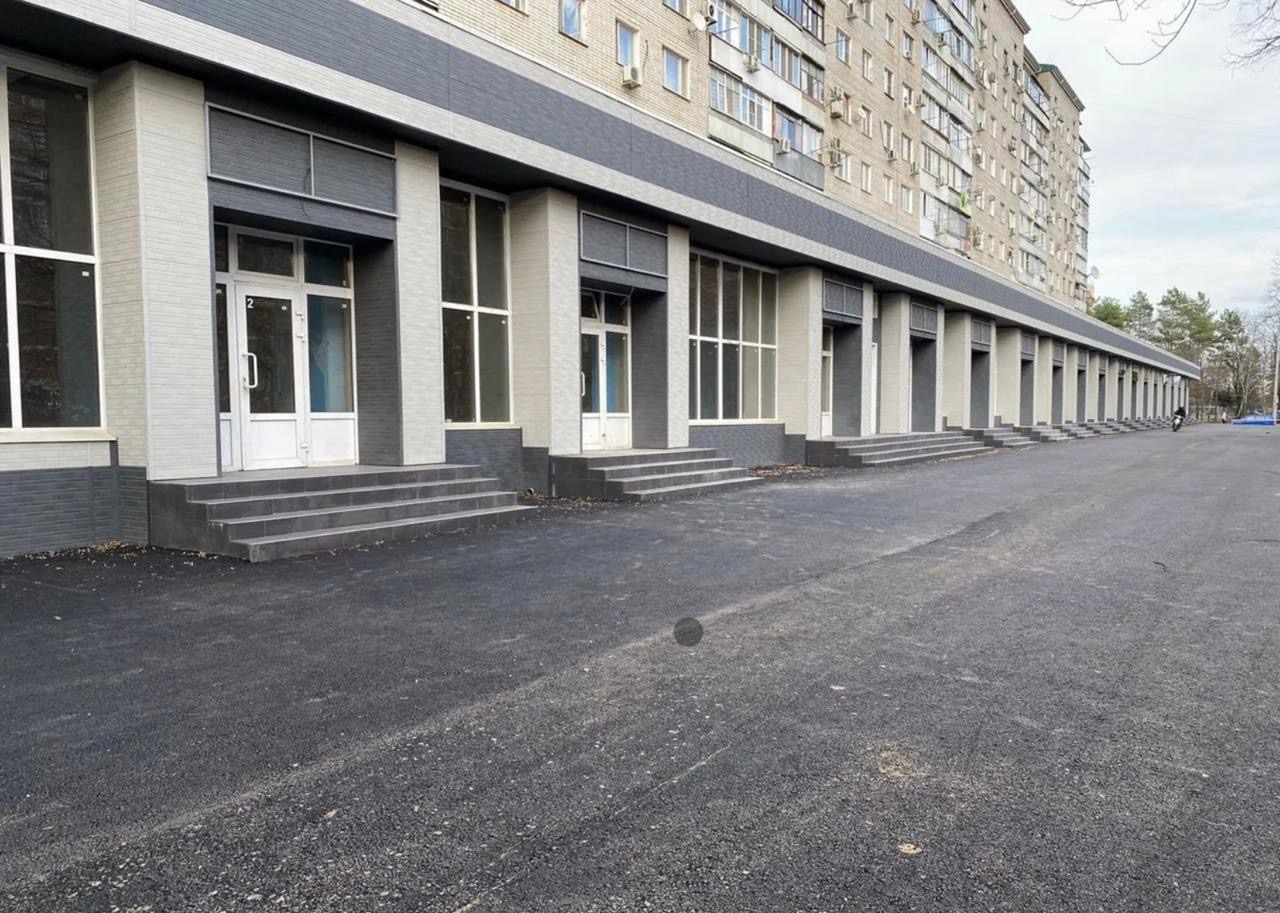 Офис в аренду в Краснодаре, им. Тюляева улица, Д8 фото №2