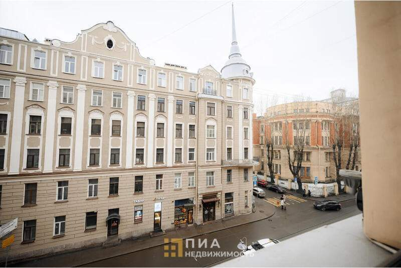 Сдам в аренду офис 588.5 м.кв.