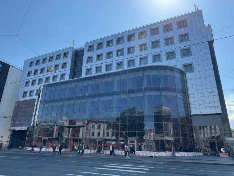 Сдам в аренду магазин 64.7 м.кв.