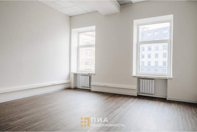 Сдам в аренду офис 588.5 м.кв.