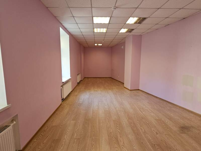 Сдам в аренду офис 211.2 м.кв.