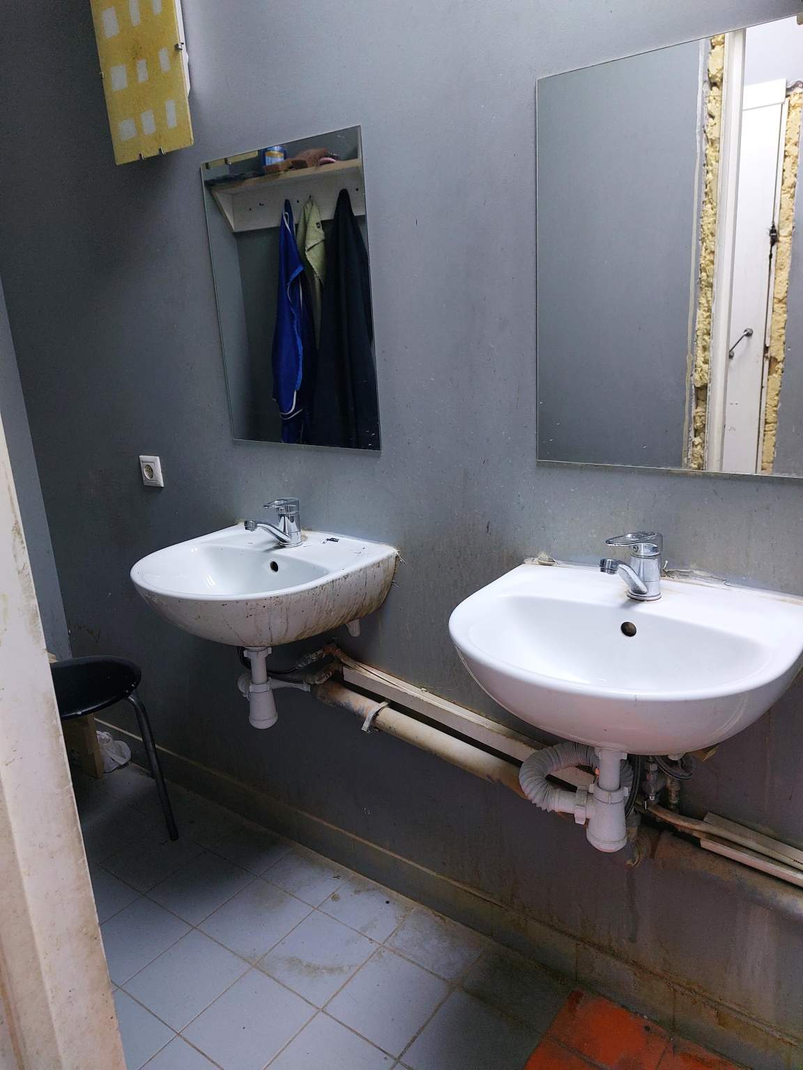 Продам торговое помещение 4600 м.кв.