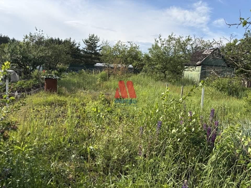 Продам земельный участок 540 м.кв.