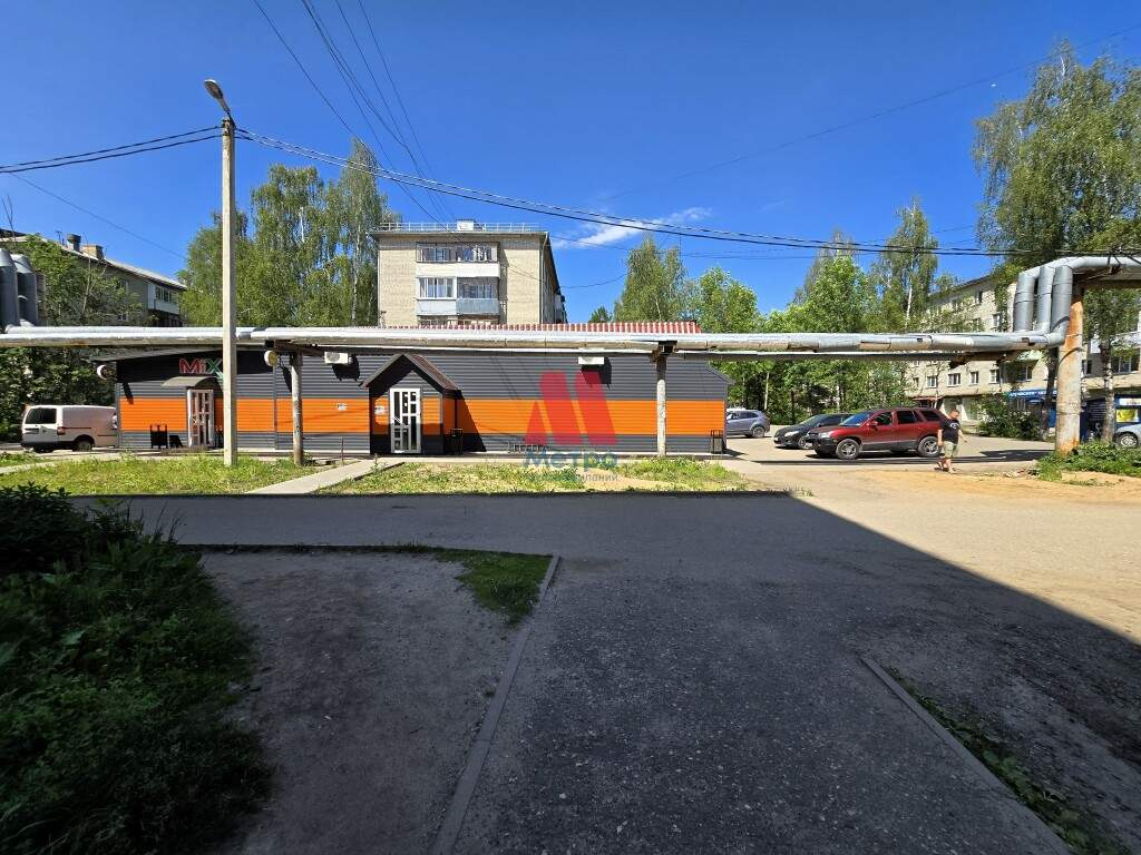 Сдам в аренду магазин 180 м.кв.