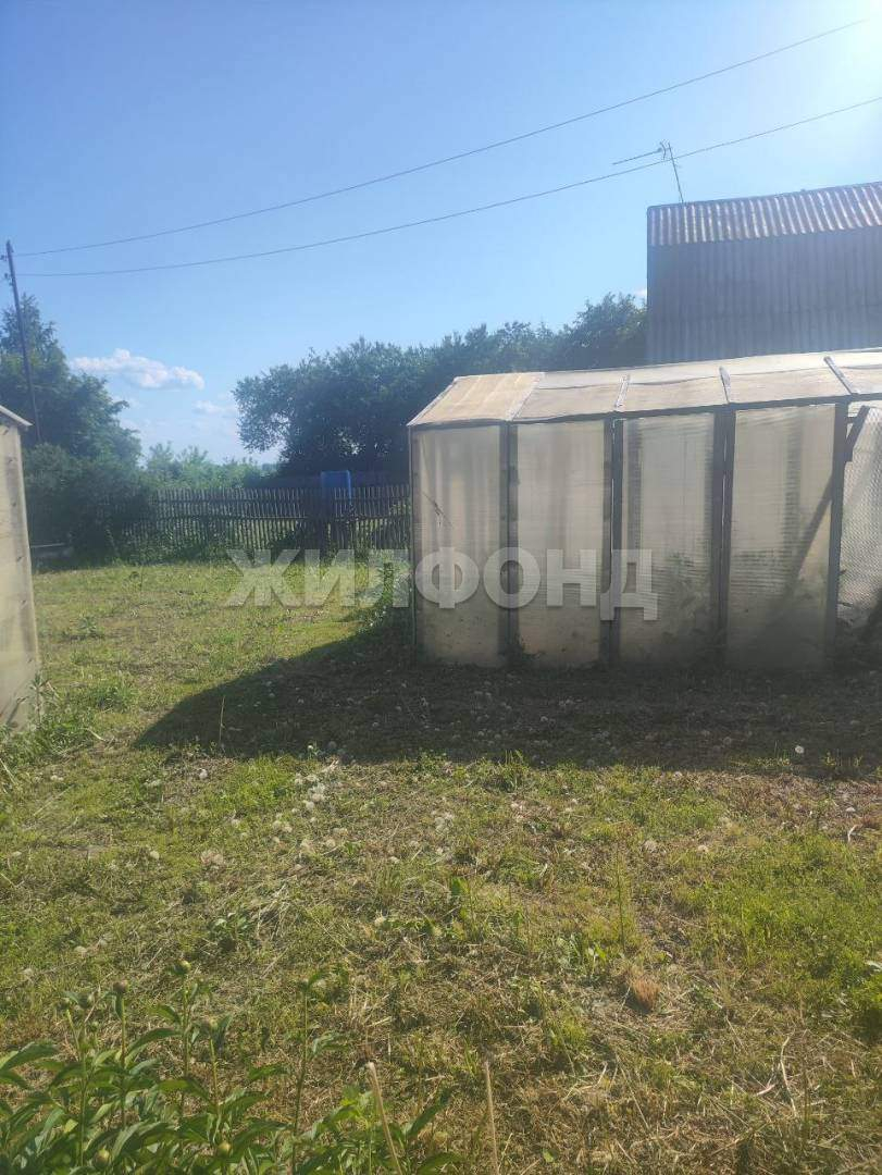 Продам земельный участок 600 м.кв.
