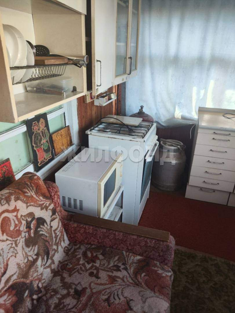 Продам земельный участок 600 м.кв.