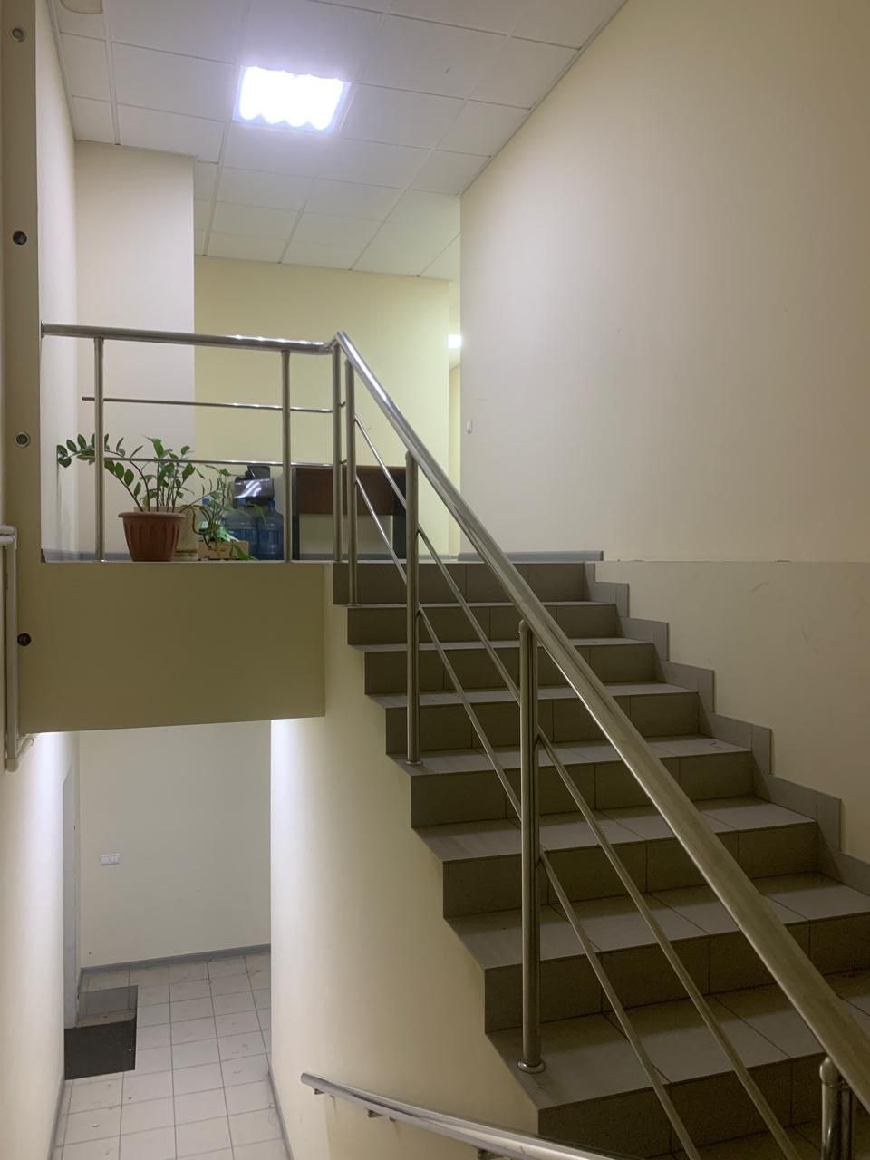 Сдам в аренду офис 400 м.кв.