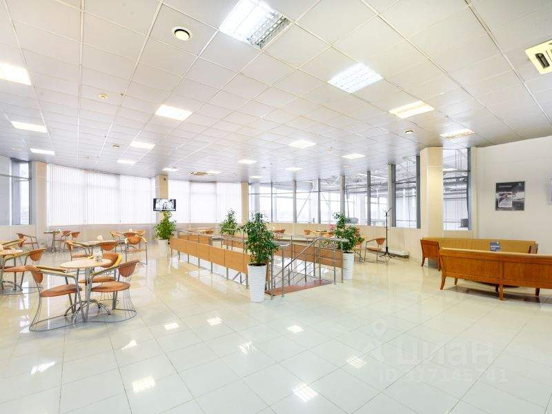 Сдам в аренду офис 2050 м.кв.
