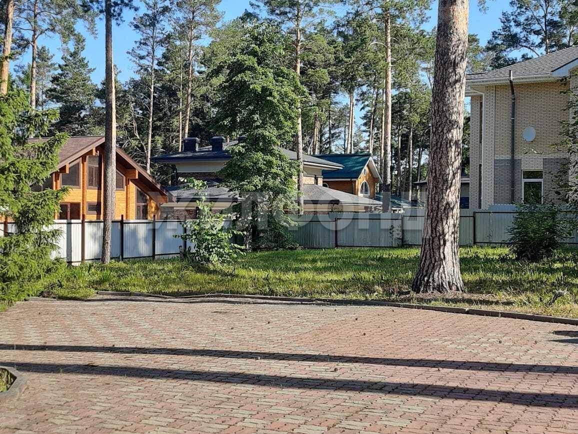 Продам земельный участок 870 м.кв.