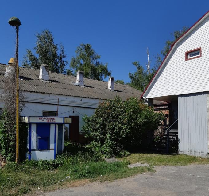 Продам торговое помещение 365.6 м.кв.