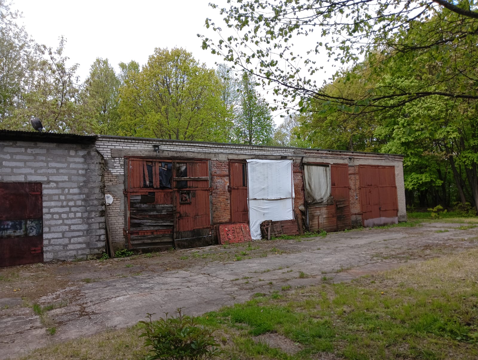Продам торговое помещение 1060.3 м.кв.
