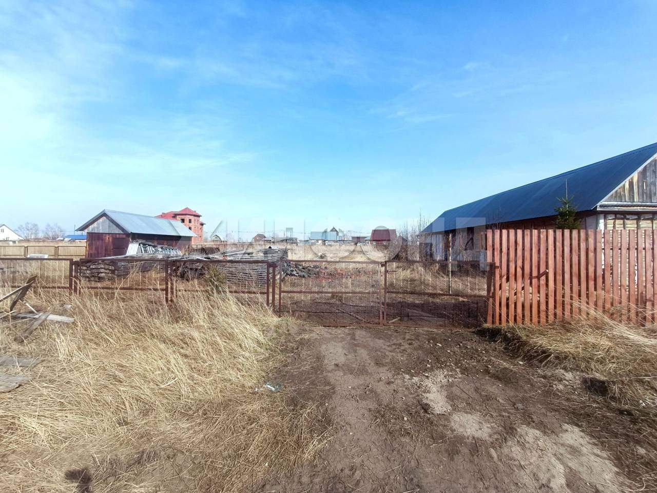 Продам земельный участок 950 м.кв.