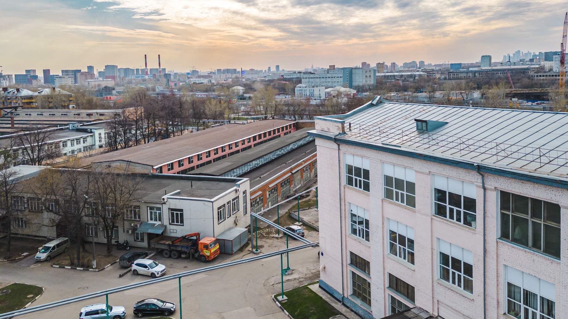 Сдам в аренду офис 48.4 м.кв.
