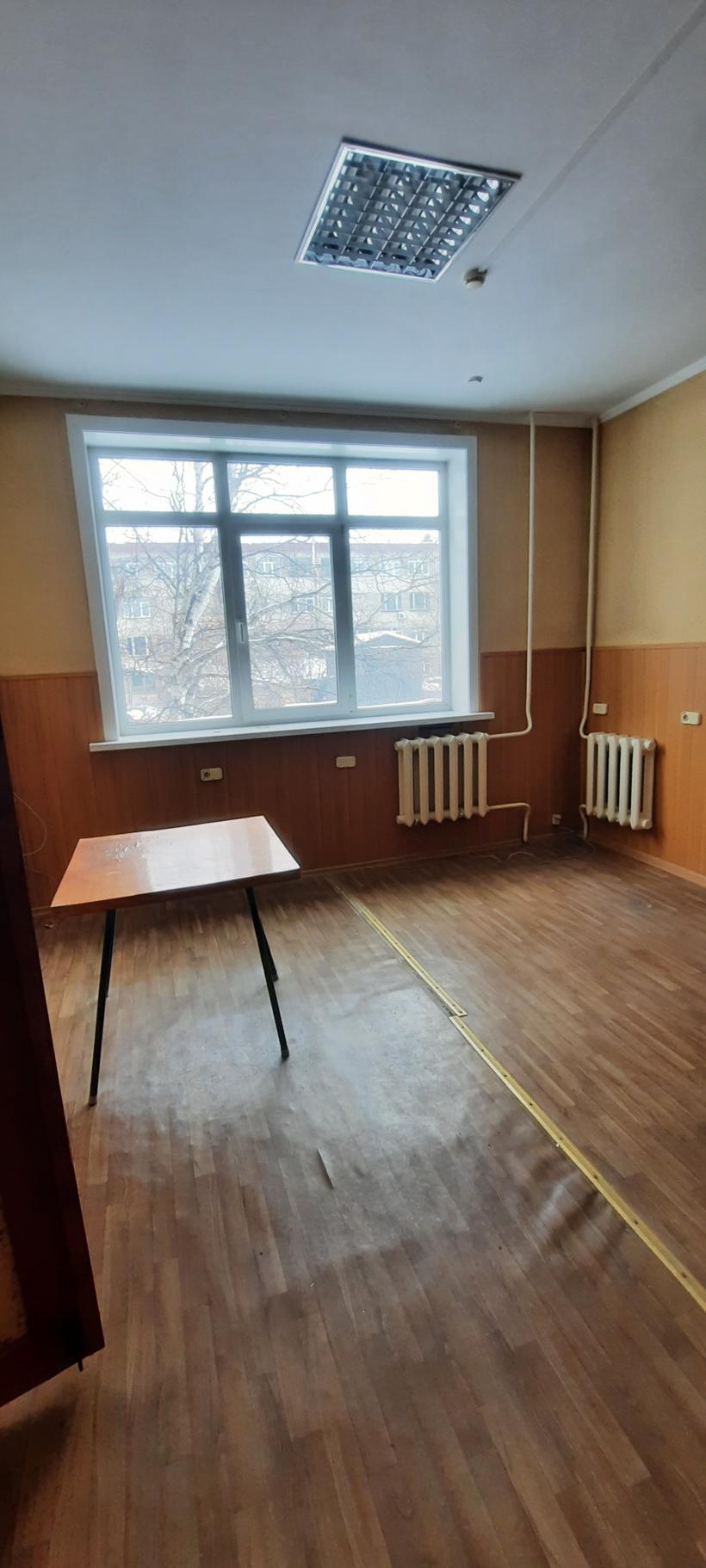 Продам помещение свободного назначения 1633.8 м.кв.