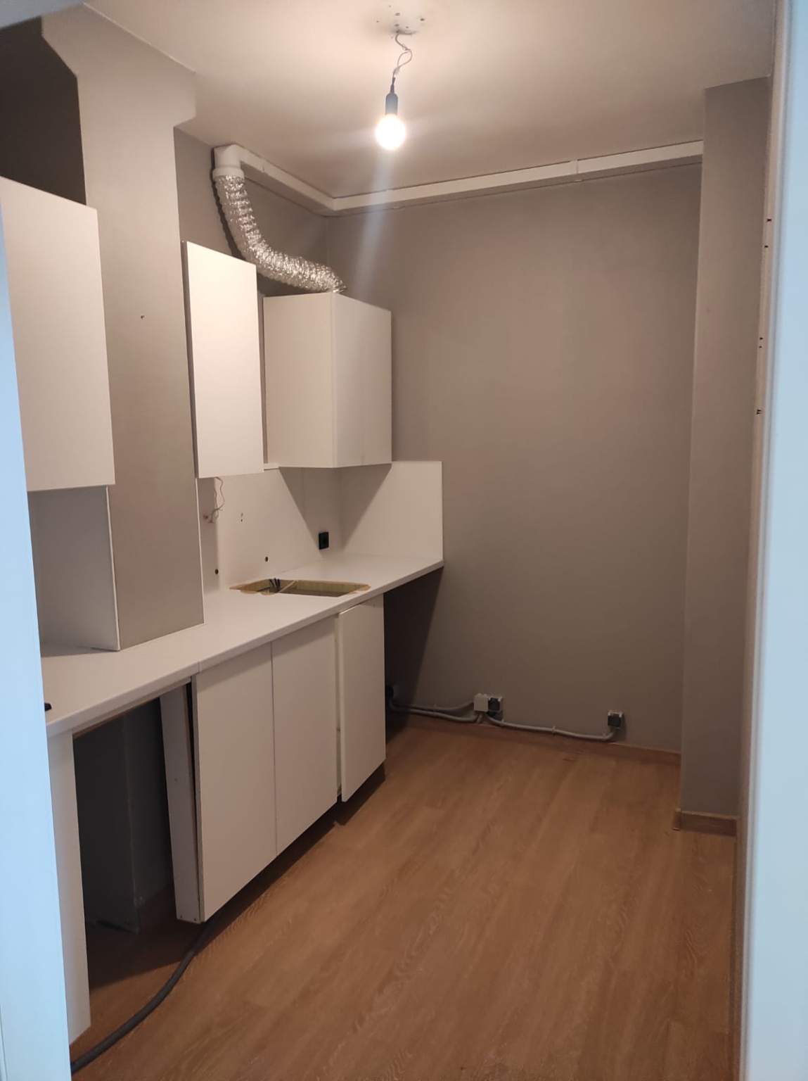 Продам помещение свободного назначения 112 м.кв.