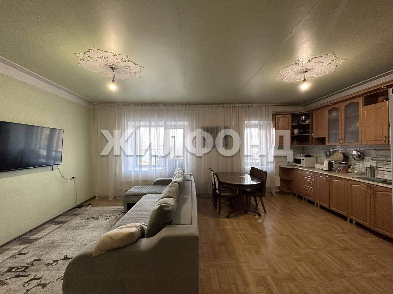 Квартира на продажу в Кызыле, Ленина улица, 64 фото №0