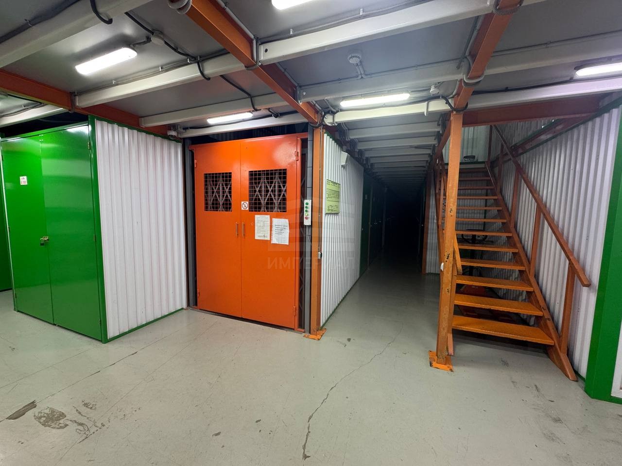 Продам помещение свободного назначения 978.8 м.кв.