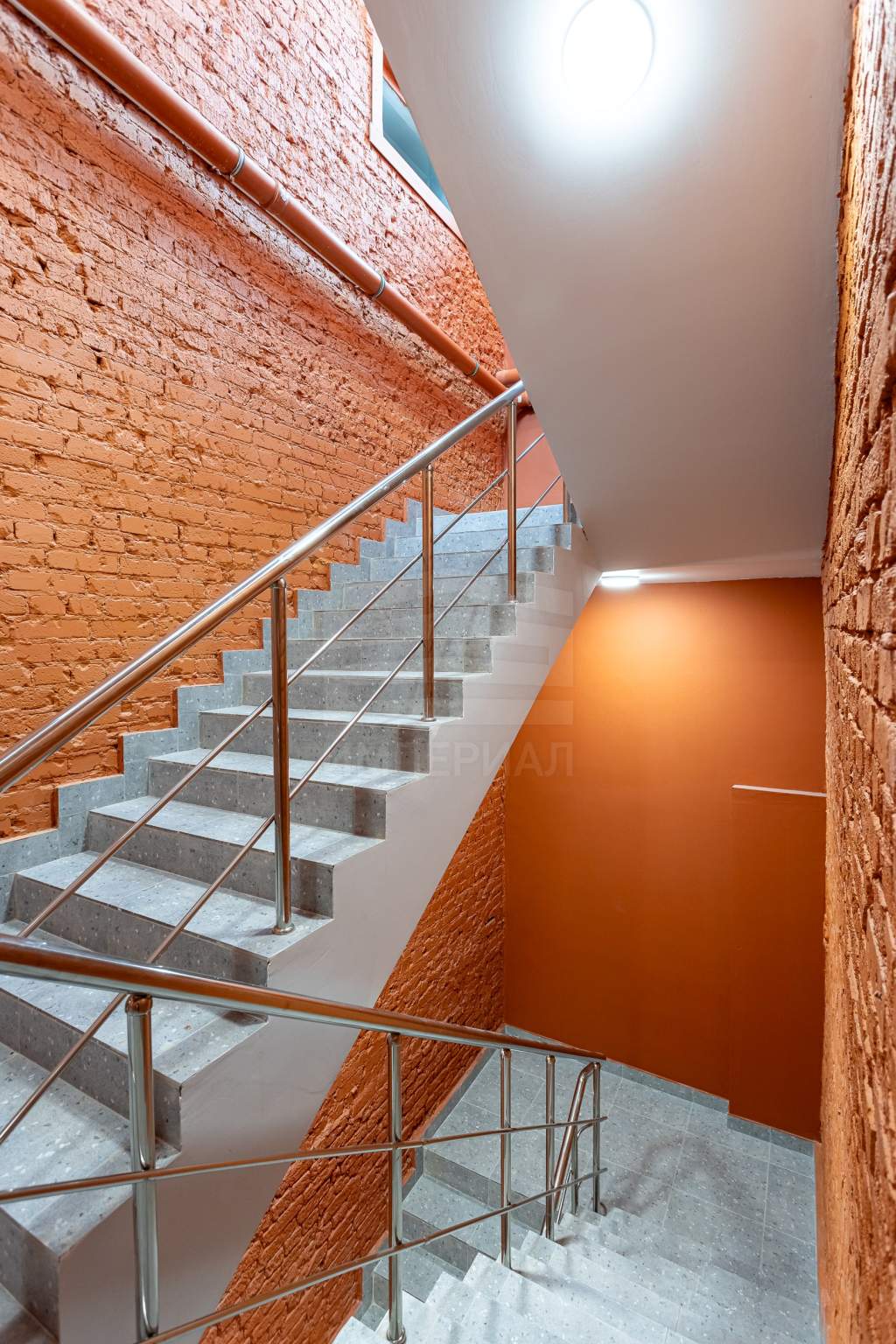 Фото: Продается ПСН с арендатором 978,8 м2 test