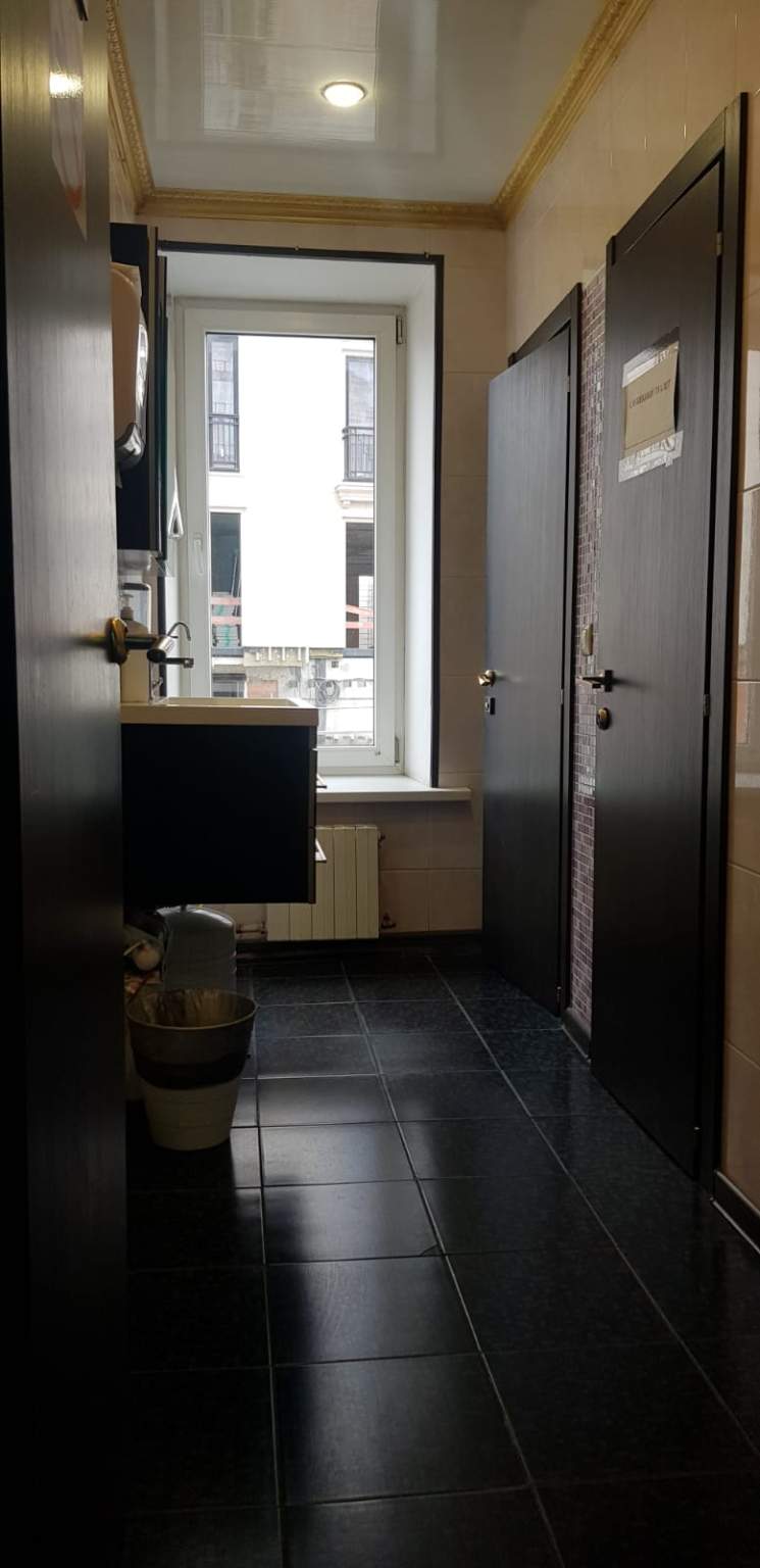 Сдам в аренду офис 212.2 м.кв.