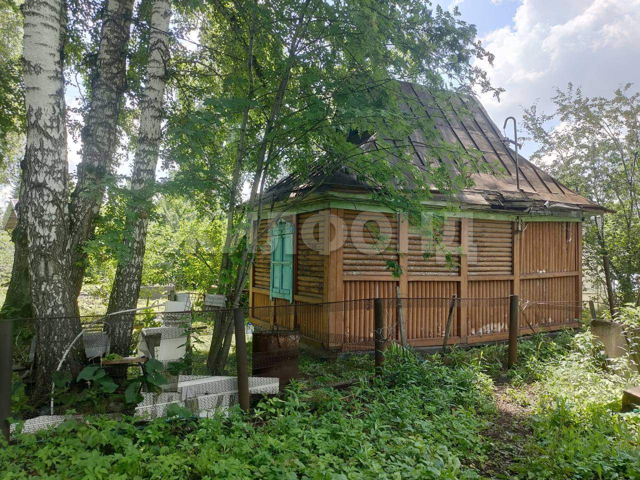Продам земельный участок 1050 м.кв.