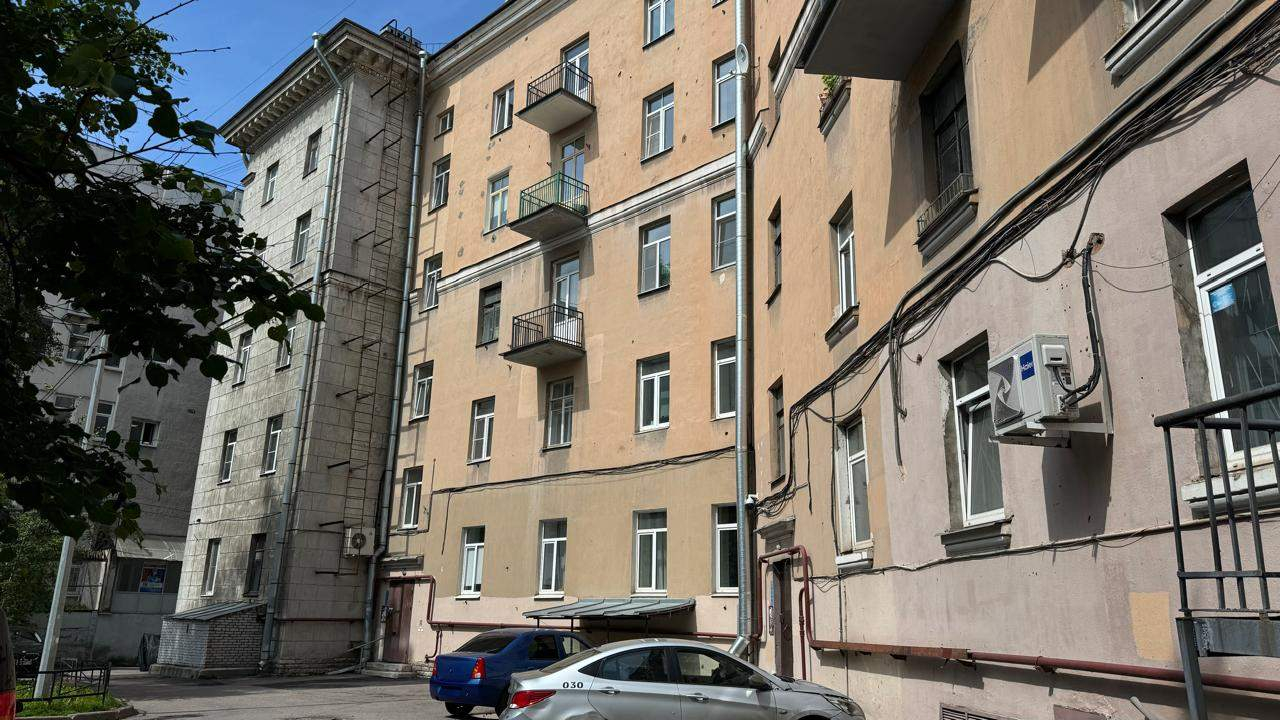 Продам офис 5.3 м.кв.