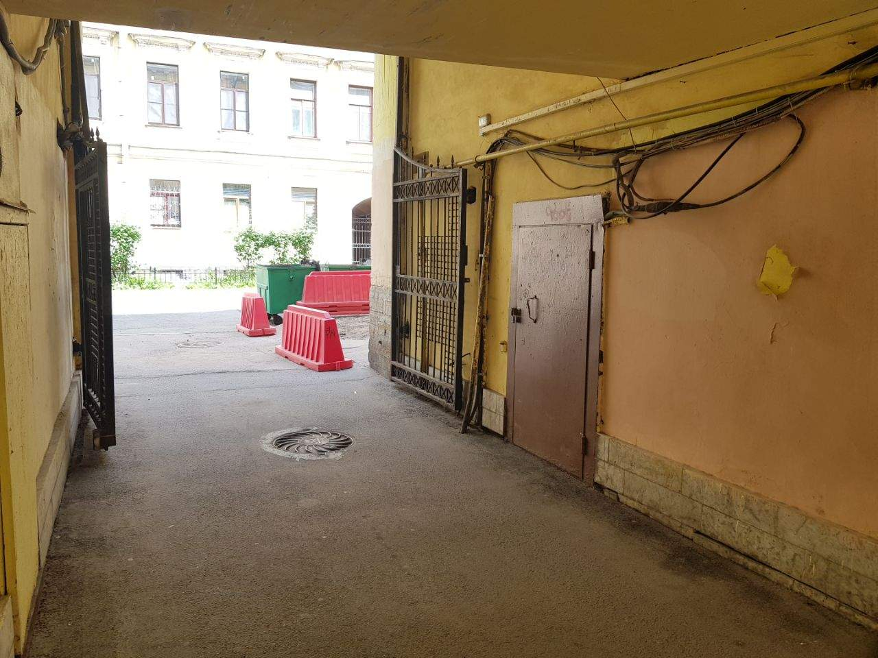 Продам офис 119.7 м.кв.
