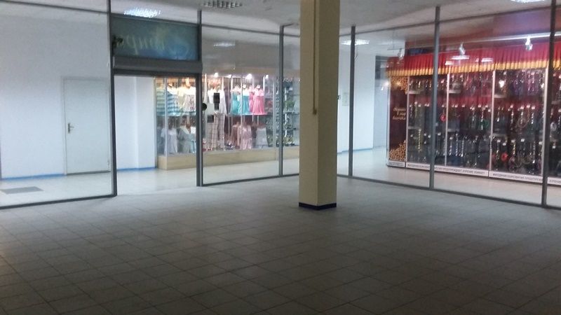 Продам магазин 76.6 м.кв.
