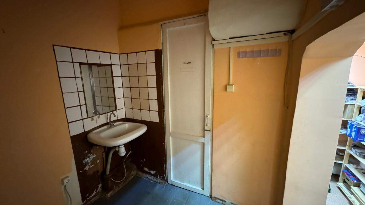 Продам офис 17.8 м.кв.