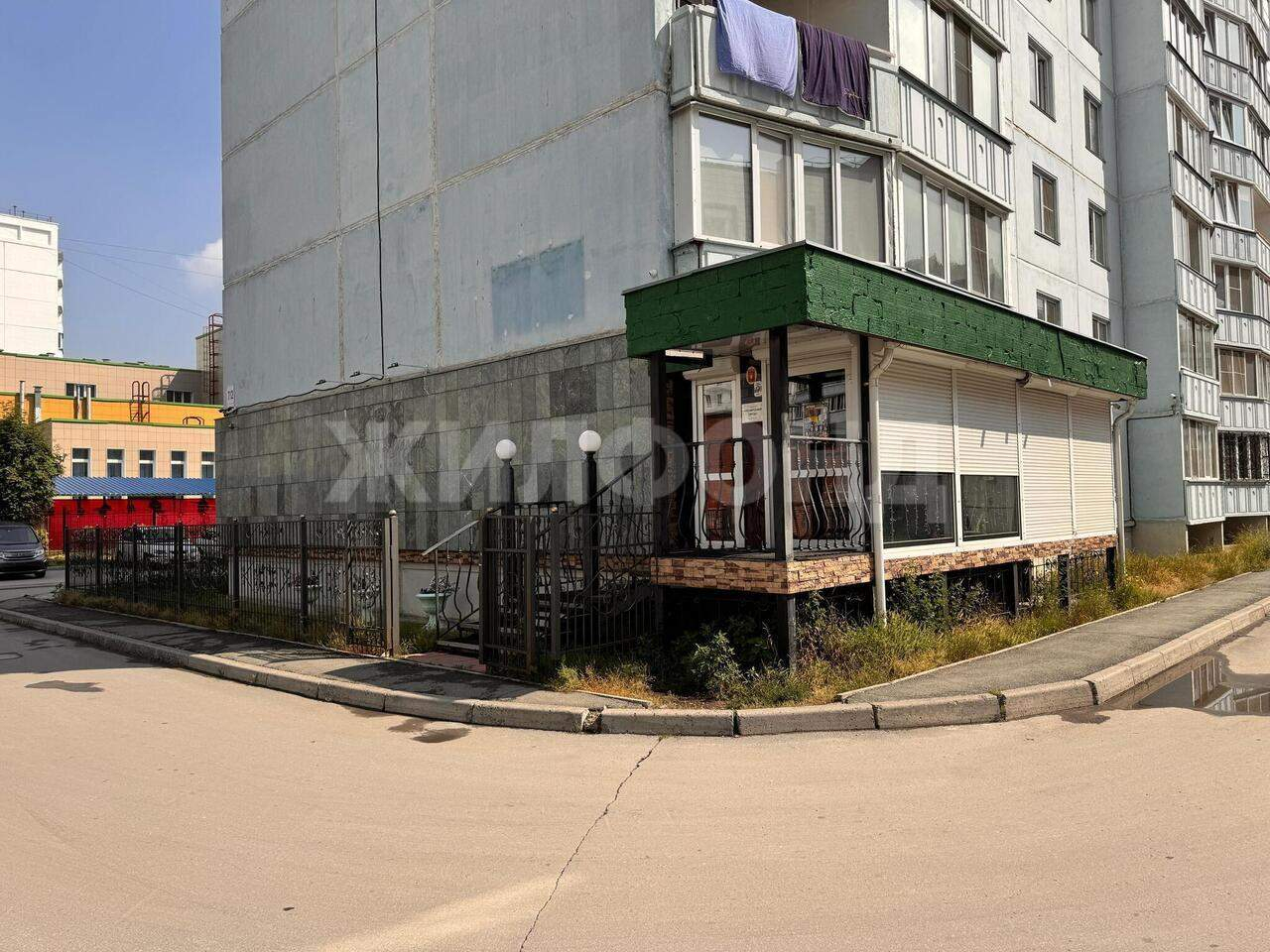 Продам помещение свободного назначения 128 м.кв.