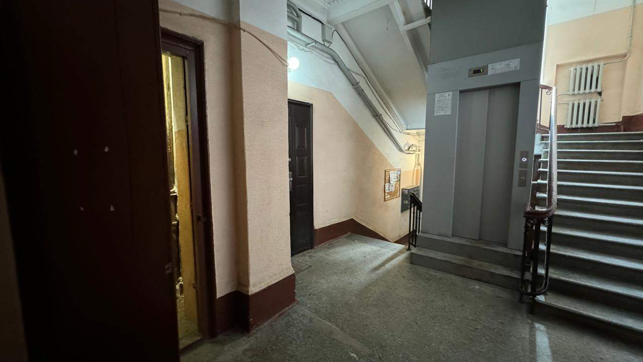 Продам офис 5.3 м.кв.
