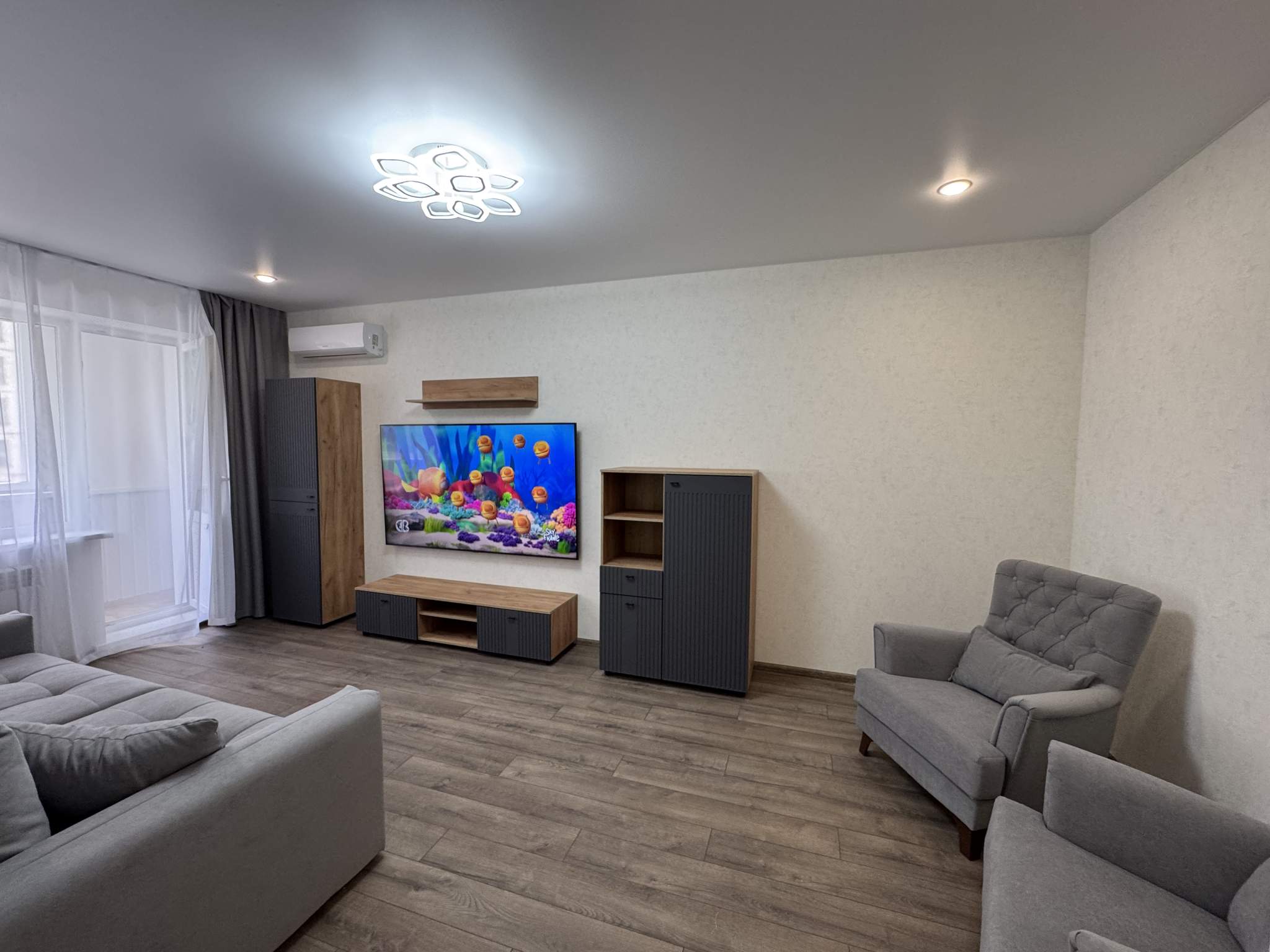 Квартира на продажу в Липецке, 15-й микрорайон, 23 фото №0