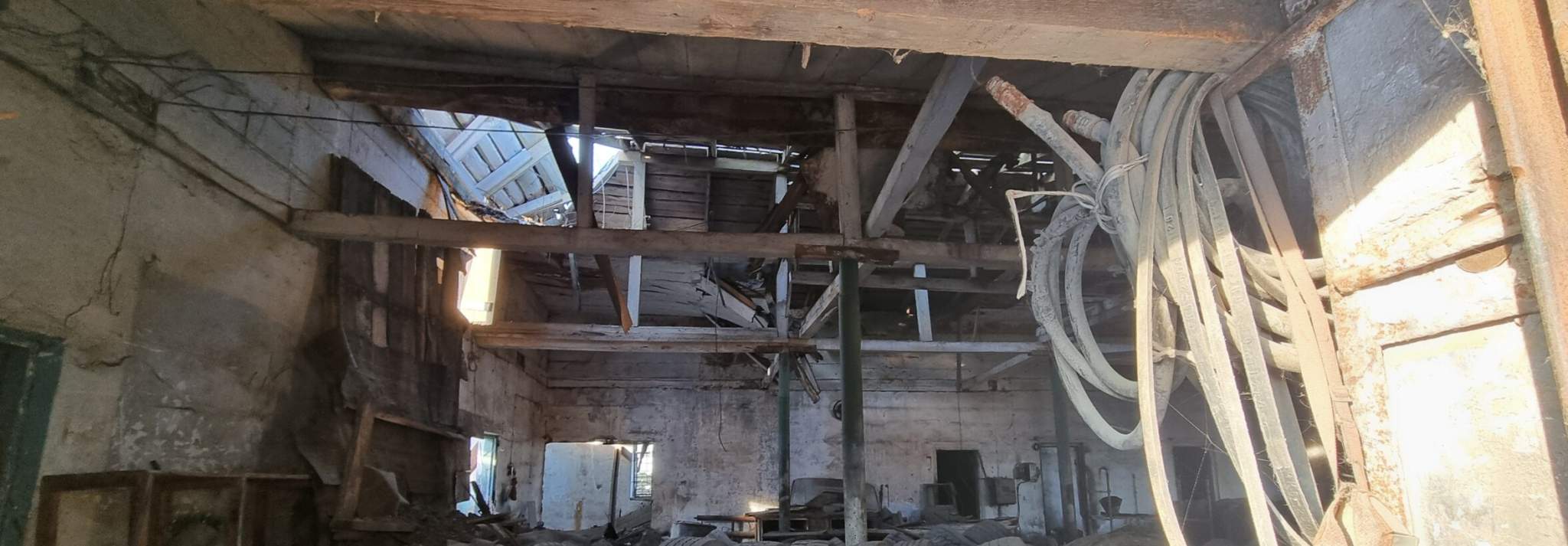 Продам торговое помещение 1679.9 м.кв.