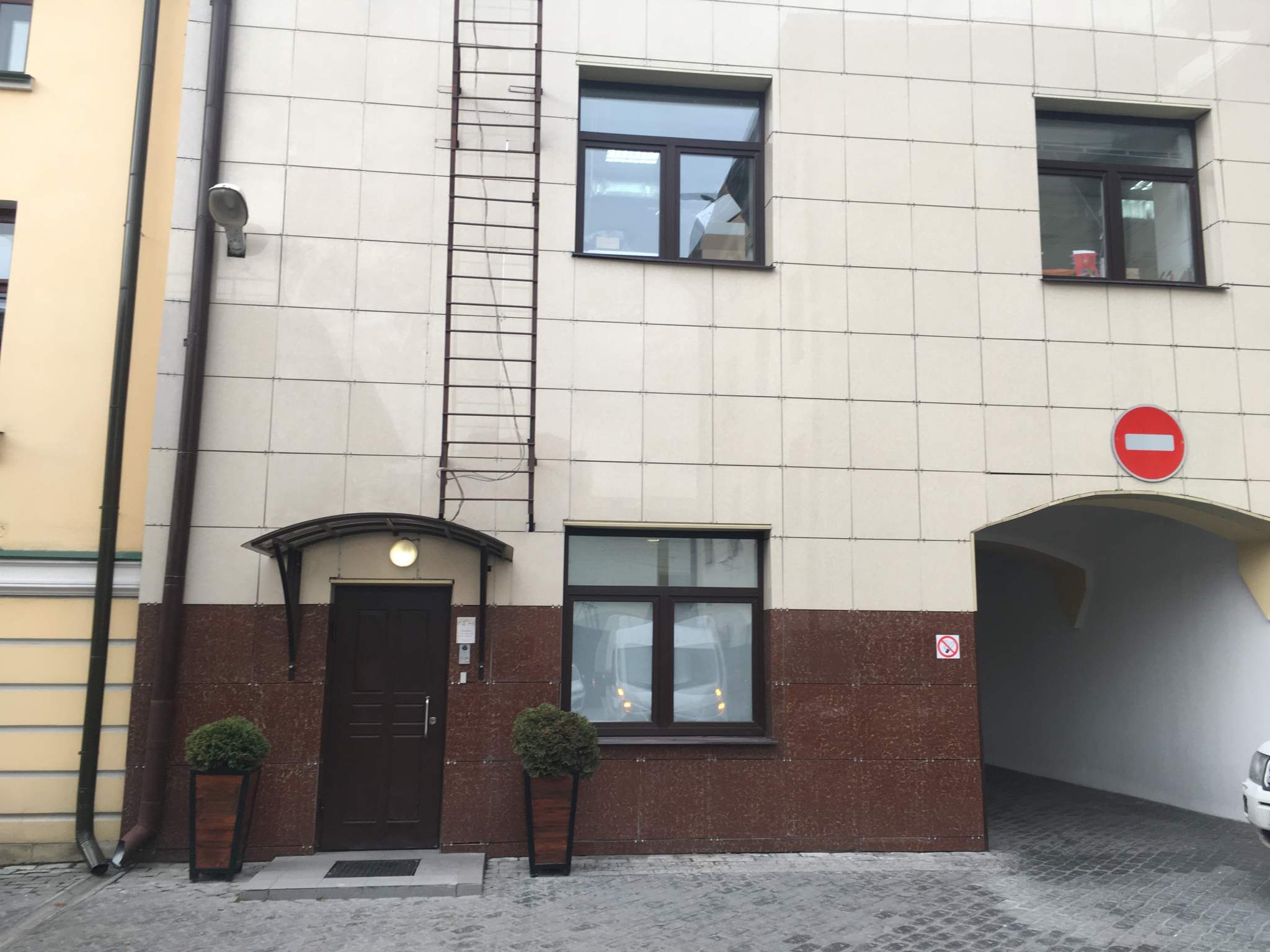 Сдам в аренду помещение свободного назначения 57.7 м.кв.