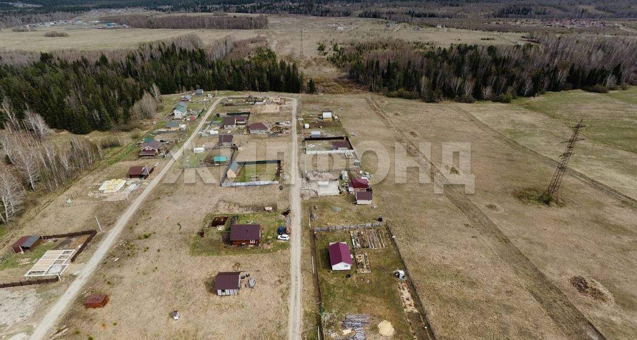 Участок на продажу в селе Корнилово, Ягодная улица фото №0