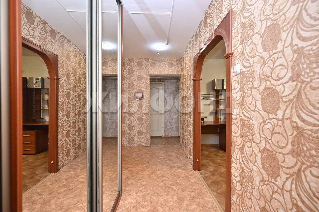 Квартира на продажу в Красноярске, Комсомольский проспект, 3 фото №14