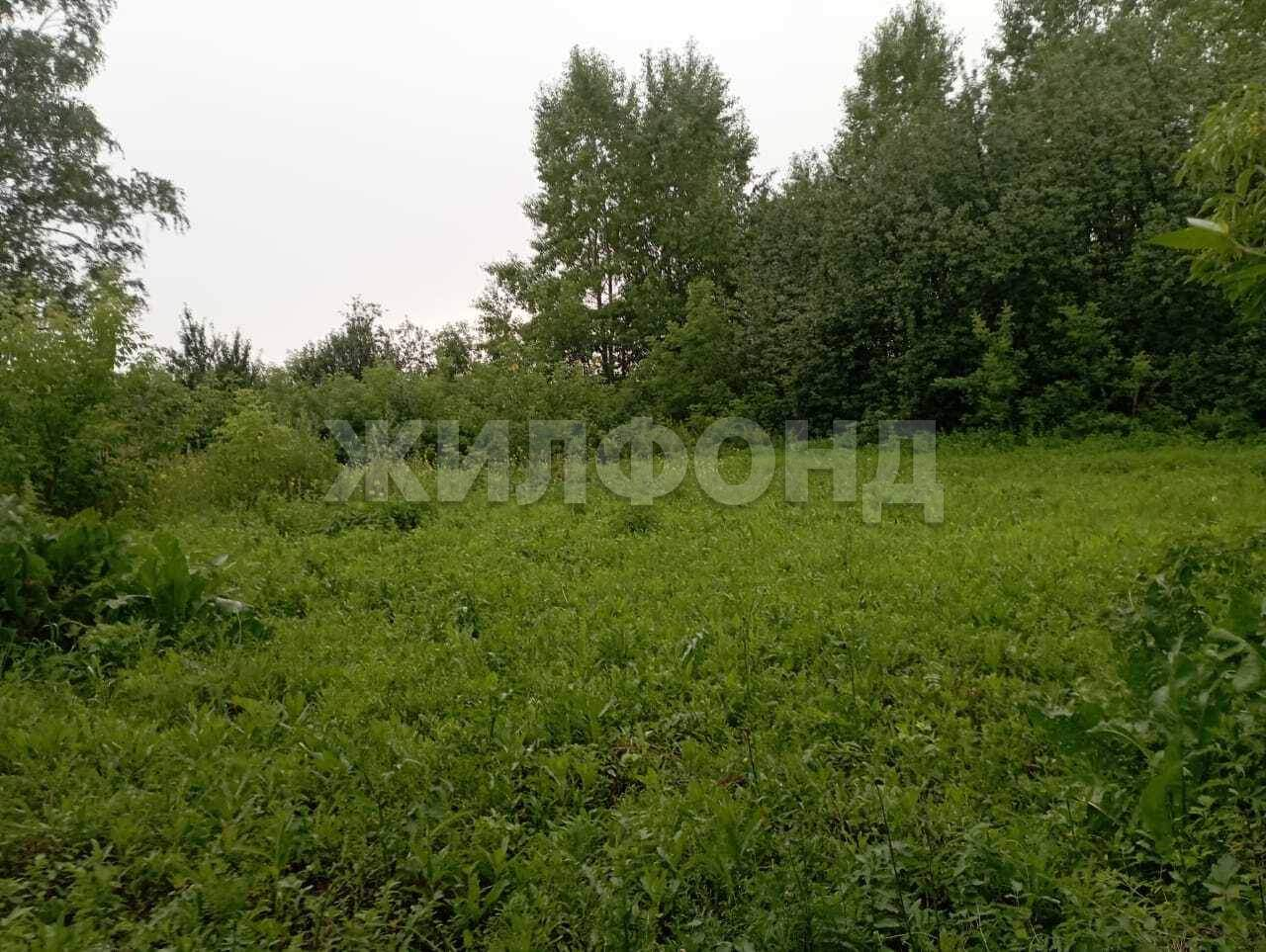 Продам земельный участок 1457 м.кв.