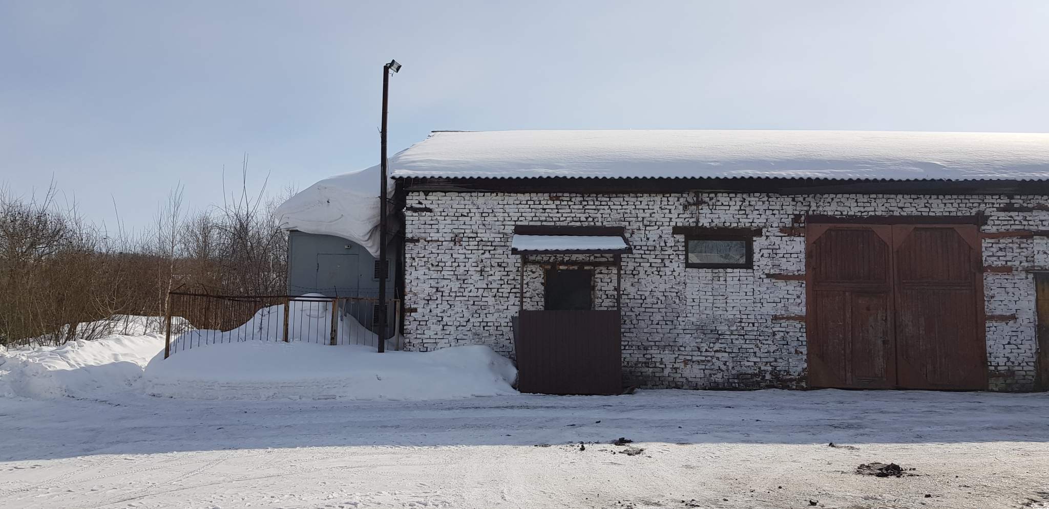 Продам торговое помещение 331.2 м.кв.