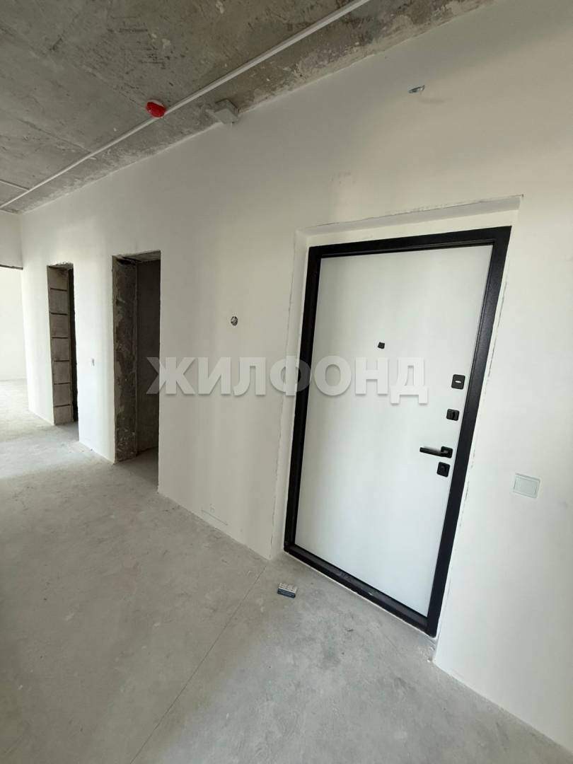 Квартира на продажу в Брянске, Бежицкая улица, 21Б фото №2