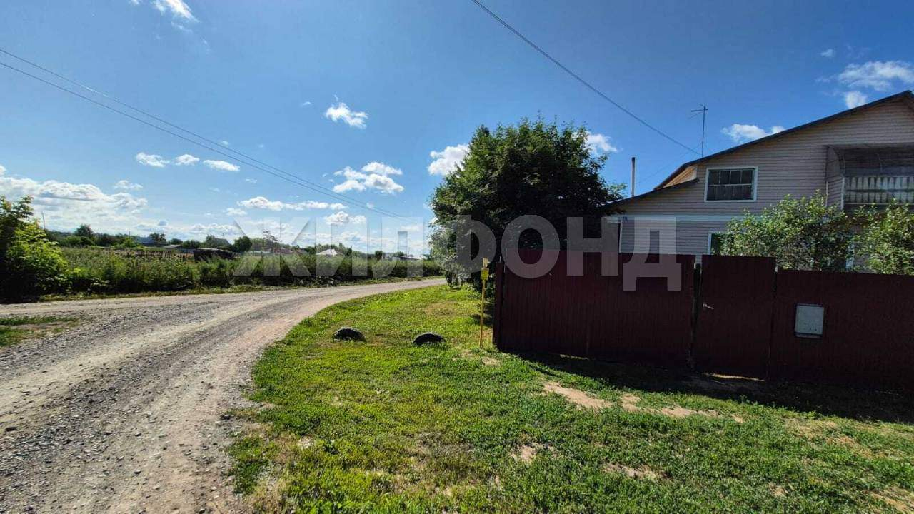 Продам земельный участок 2162 м.кв.