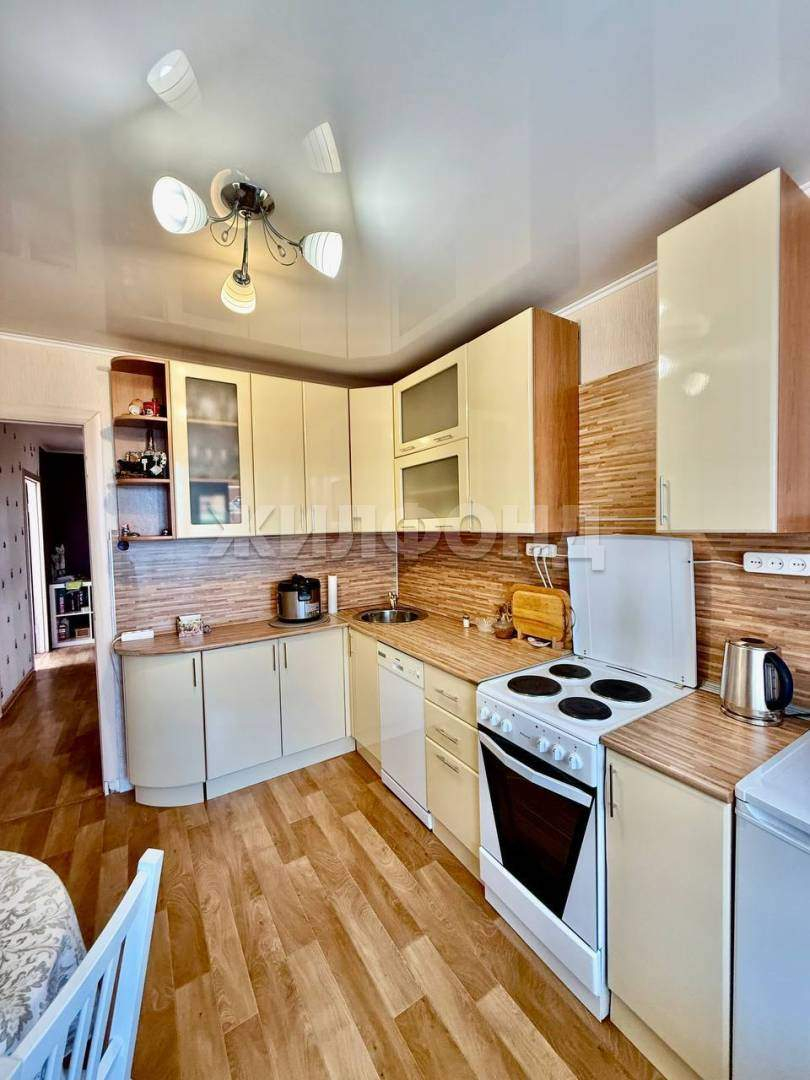 Квартира на продажу в Тольятте, Автостроителей улица, 7 фото №4