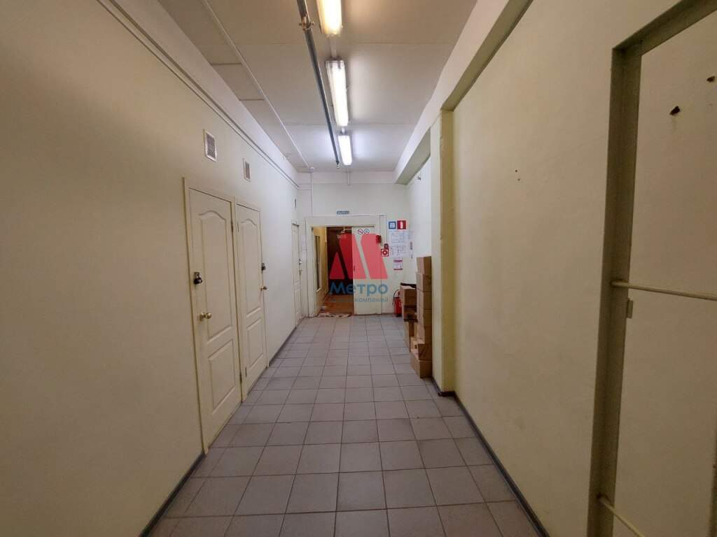 Сдам в аренду торговое помещение 7000 м.кв.