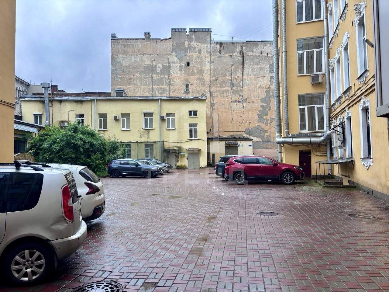 Продам помещение свободного назначения 117.7 м.кв.