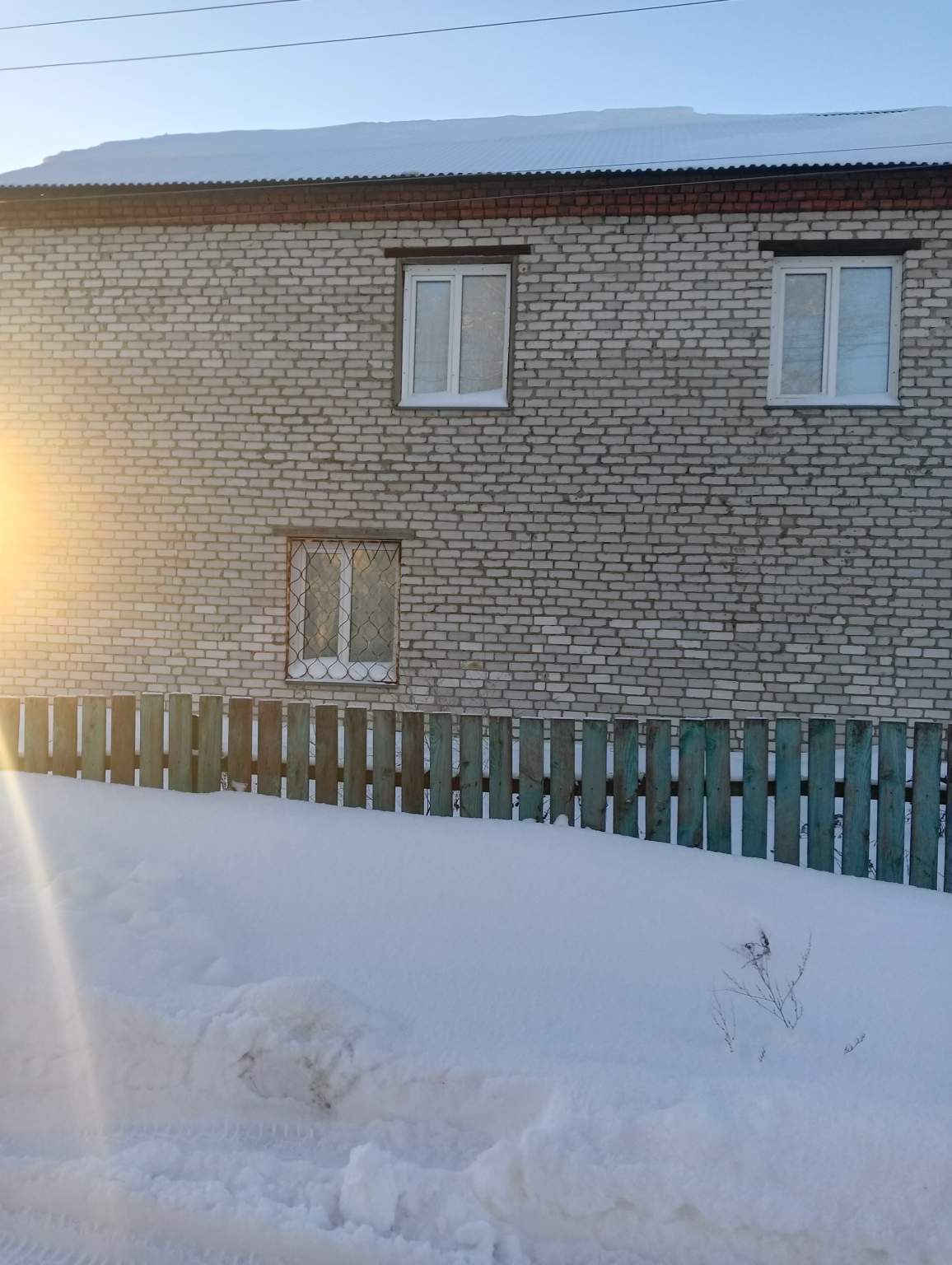 Продам торговое помещение 180.7 м.кв.